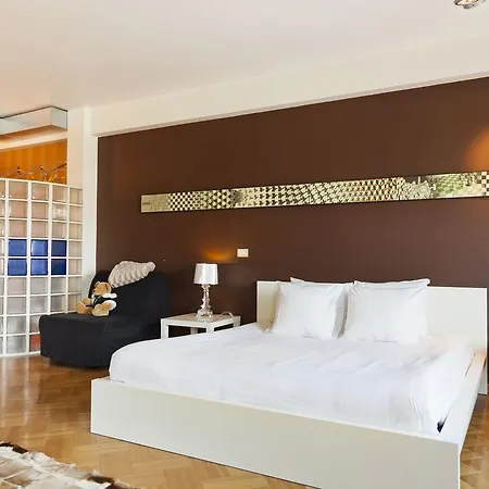 Residentie Continental * Antwerp